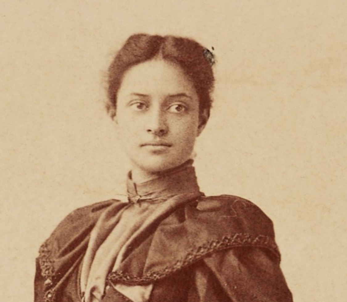 Photograph of Princess Kaʻiulani.