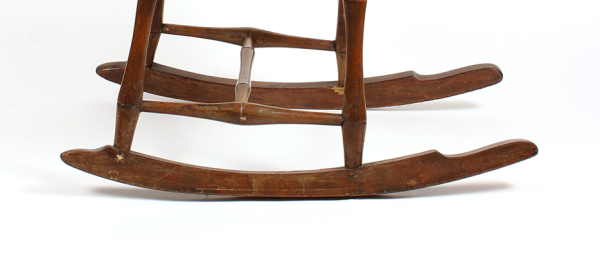 curved pieces of wood called bends